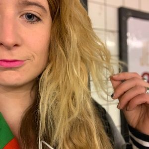 Meet your Posher, Molly